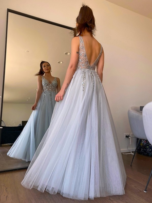 Mermaid V-neck Sleeveless Floor-length Evening Dress 3