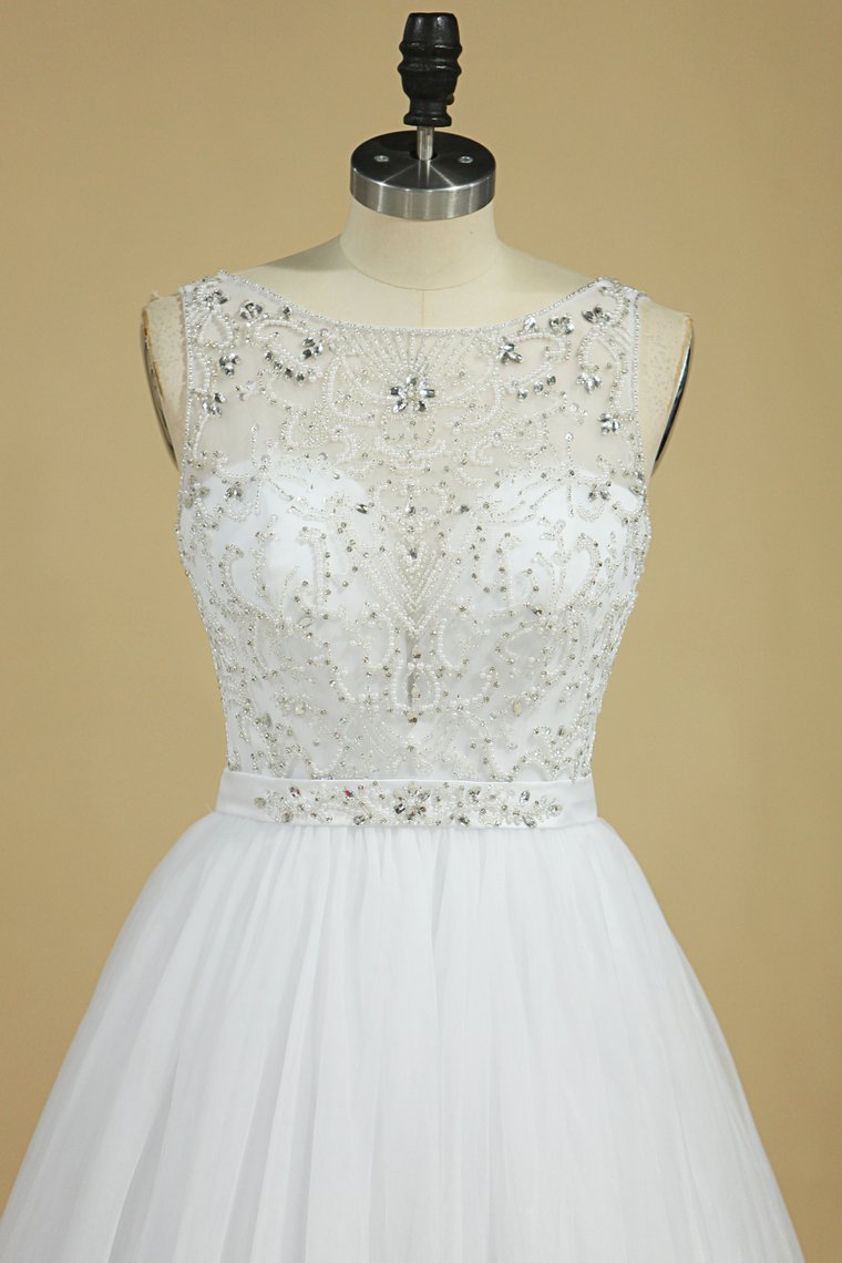 A-line Jewel Neck Sleeveless Floor-length Tulle Bridal Dress With Pearls 2