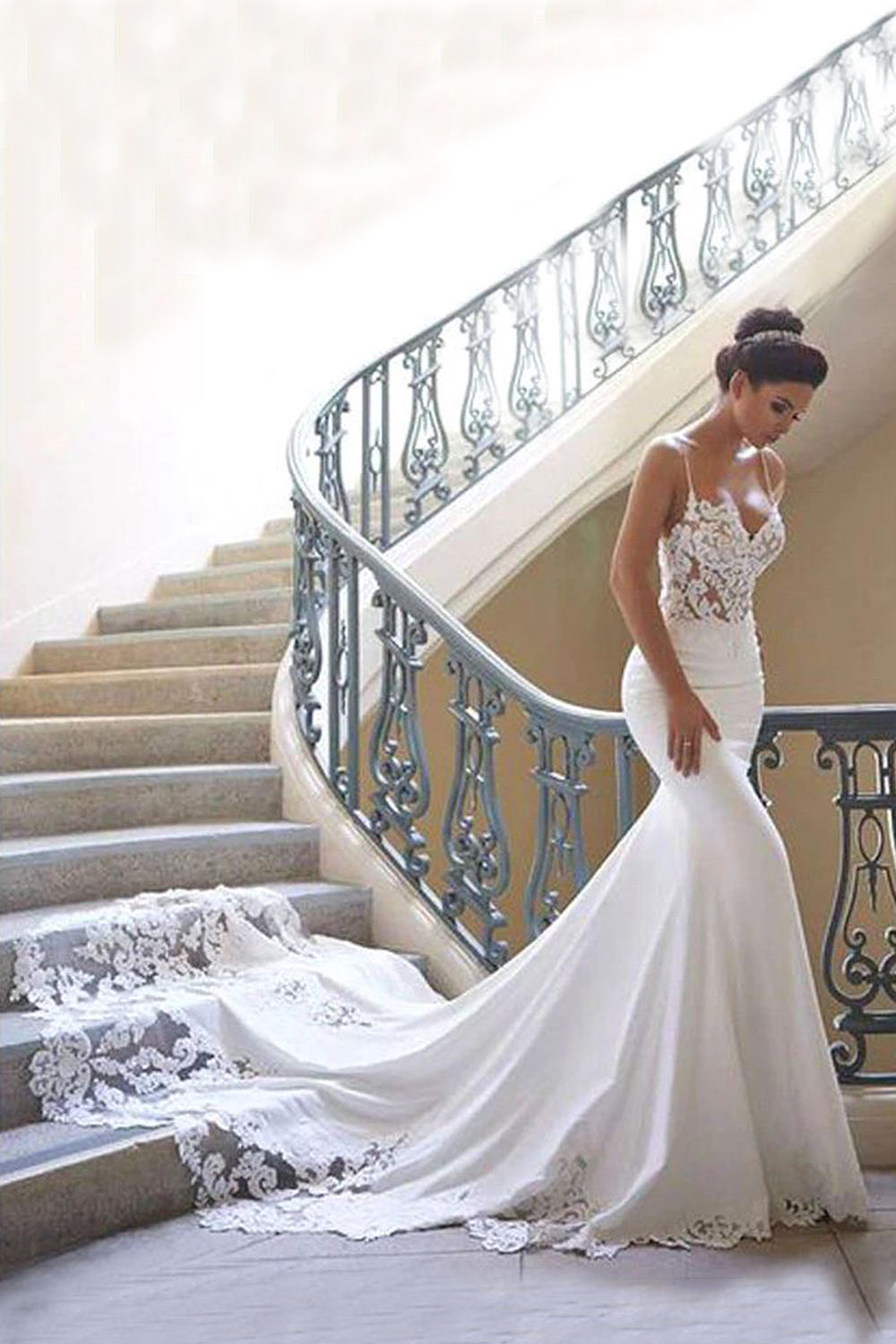Mermaid Spaghetti Straps V-neck Sleeveless Court Train Tulle Wedding Gown With Lace 3