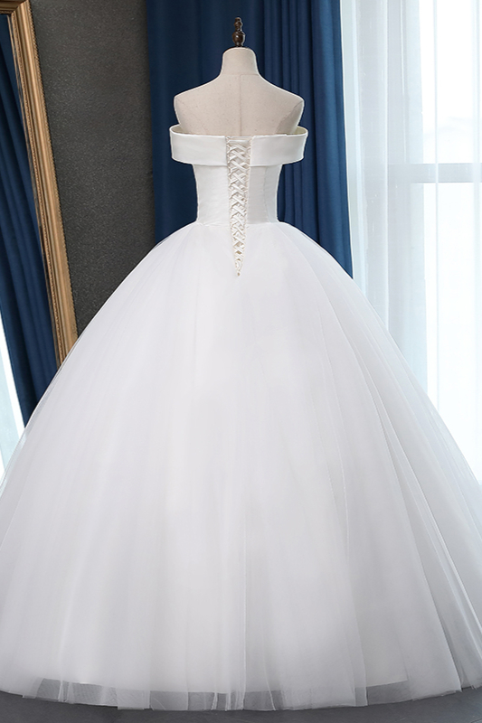 A-line Bateau Neck Floor-length Tulle Wedding Dress 2