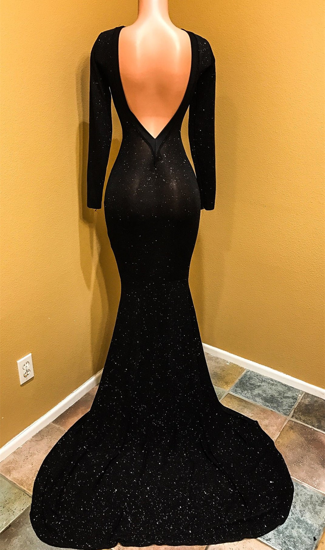 Mermaid Scoop Neck Sweep / Brush Train Evening Dress With Sequins 3