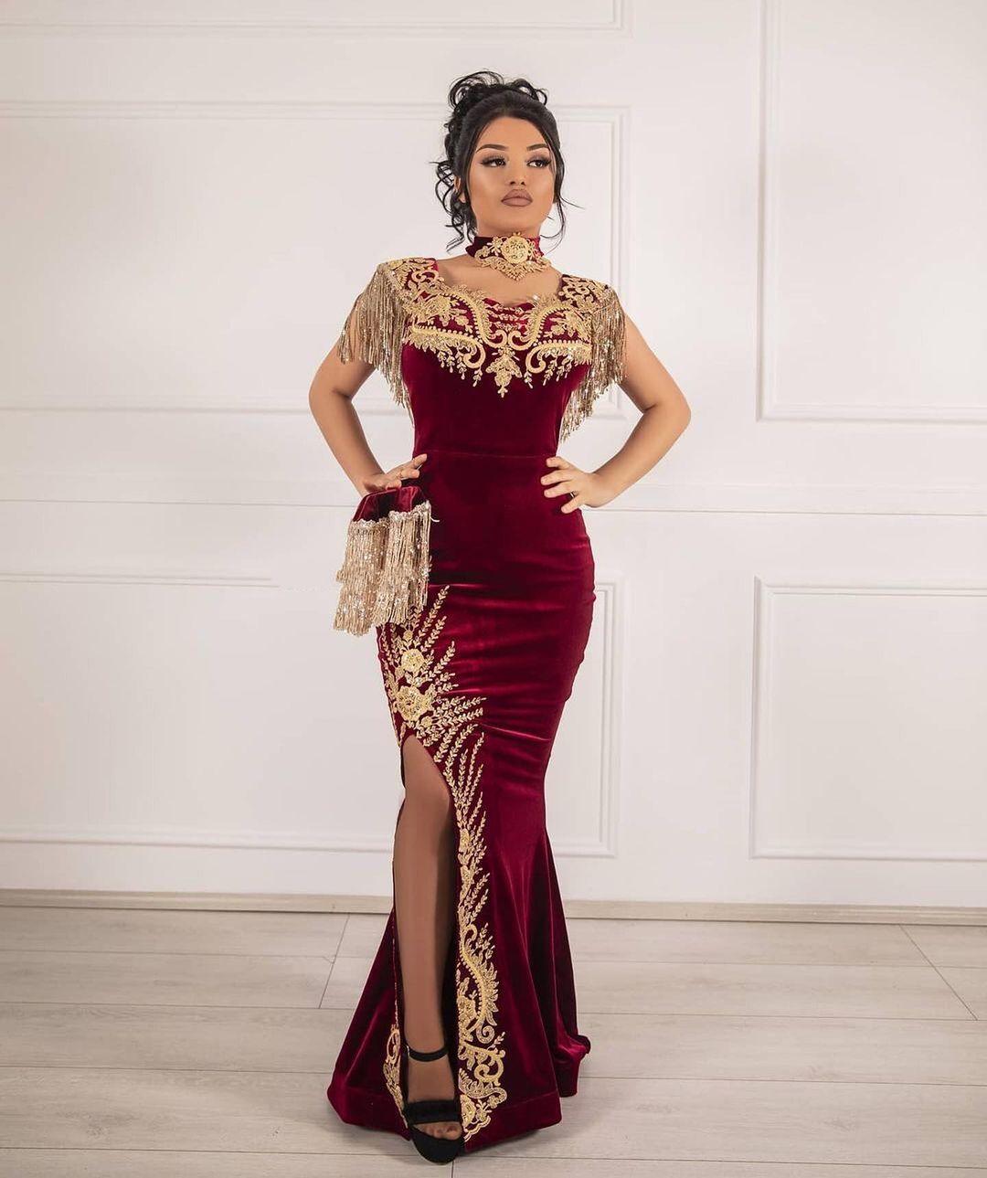 Mermaid Straps Sleeveless Sweep / Brush Train Velvet Prom Gown With Lace 3