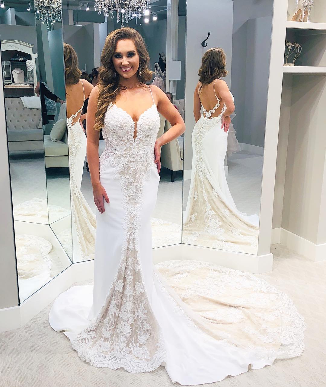 Mermaid Spaghetti Straps Sleeveless Sweep / Brush Train Bridal Dress With Lace 3