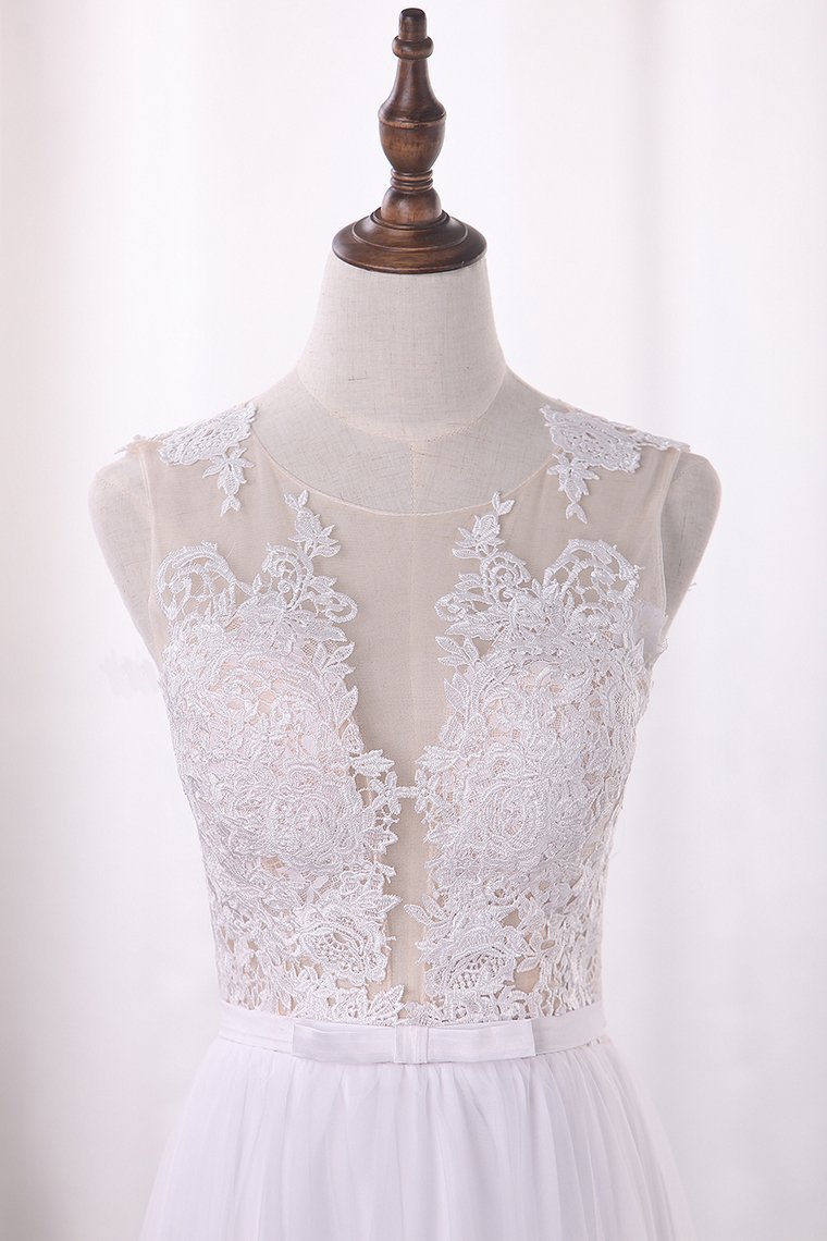 A-line Jewel Neck Sleeveless Floor-length Tulle Wedding Dress With Appliques 2