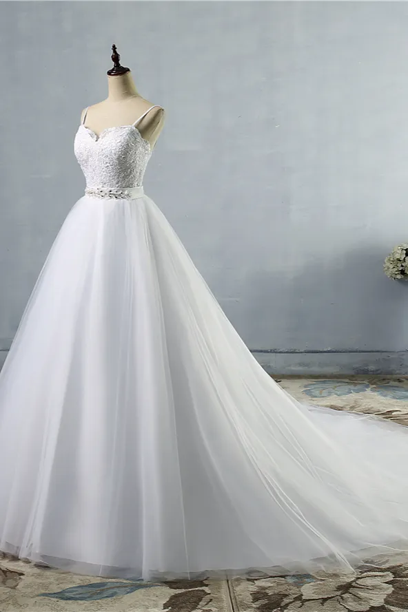 A-line Spaghetti Straps Sweetheart Neck Floor-length Tulle Bridal Gown With Appliques 3