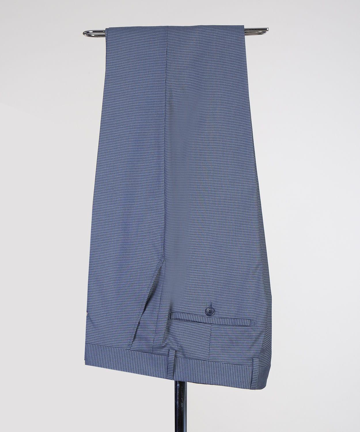 Grey 3-Pieces Men Suit with Peaked Lapel 6