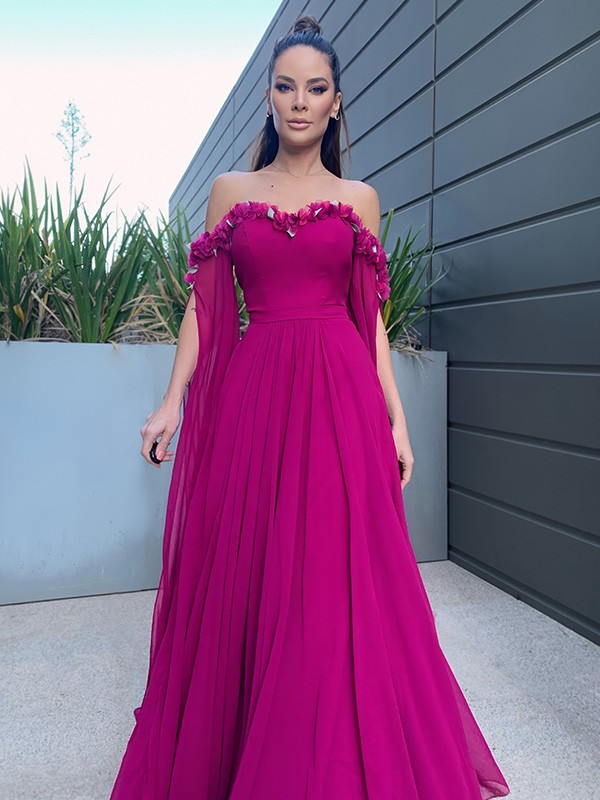 A-line Off-the-shoulder V-neck Sleeveless Sweep / Brush Train Lace Wedding Guest Dress With Lace 6