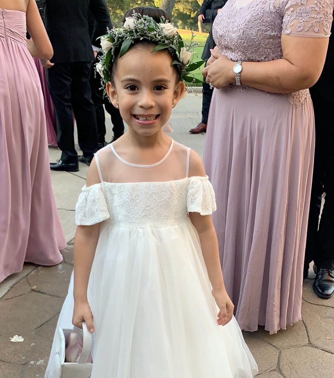 Pretty Cold-Shoulder Tulle Flower Girl Dresses | White Lace Little Girls Pageant Dresses 2
