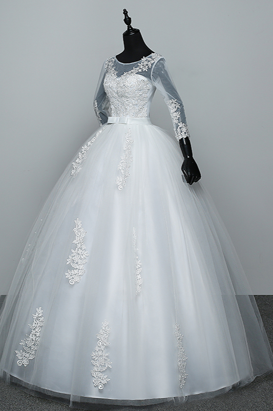 Jewel Neck 3/4-Length Sleeves Floor-length Tulle Bridal Gown With Appliques 4