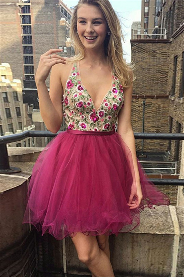 A-line V-neck Sleeveless Mini Tulle Homecoming Dress With Flower(s) 1