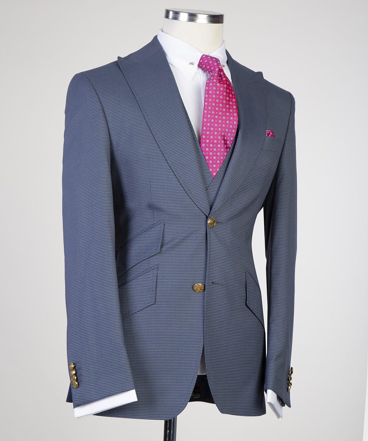 Grey 3-Pieces Men Suit with Peaked Lapel 3