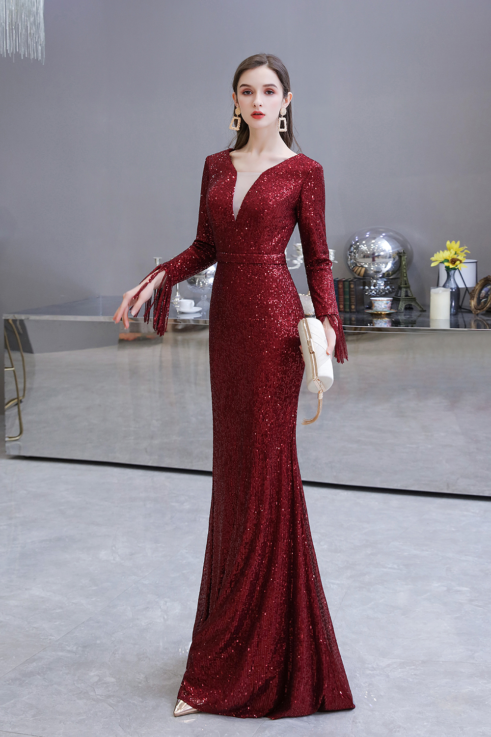 Mermaid V-neck Long Sleeves Sweep / Brush Train Tulle Formal Dress With Sequins 21
