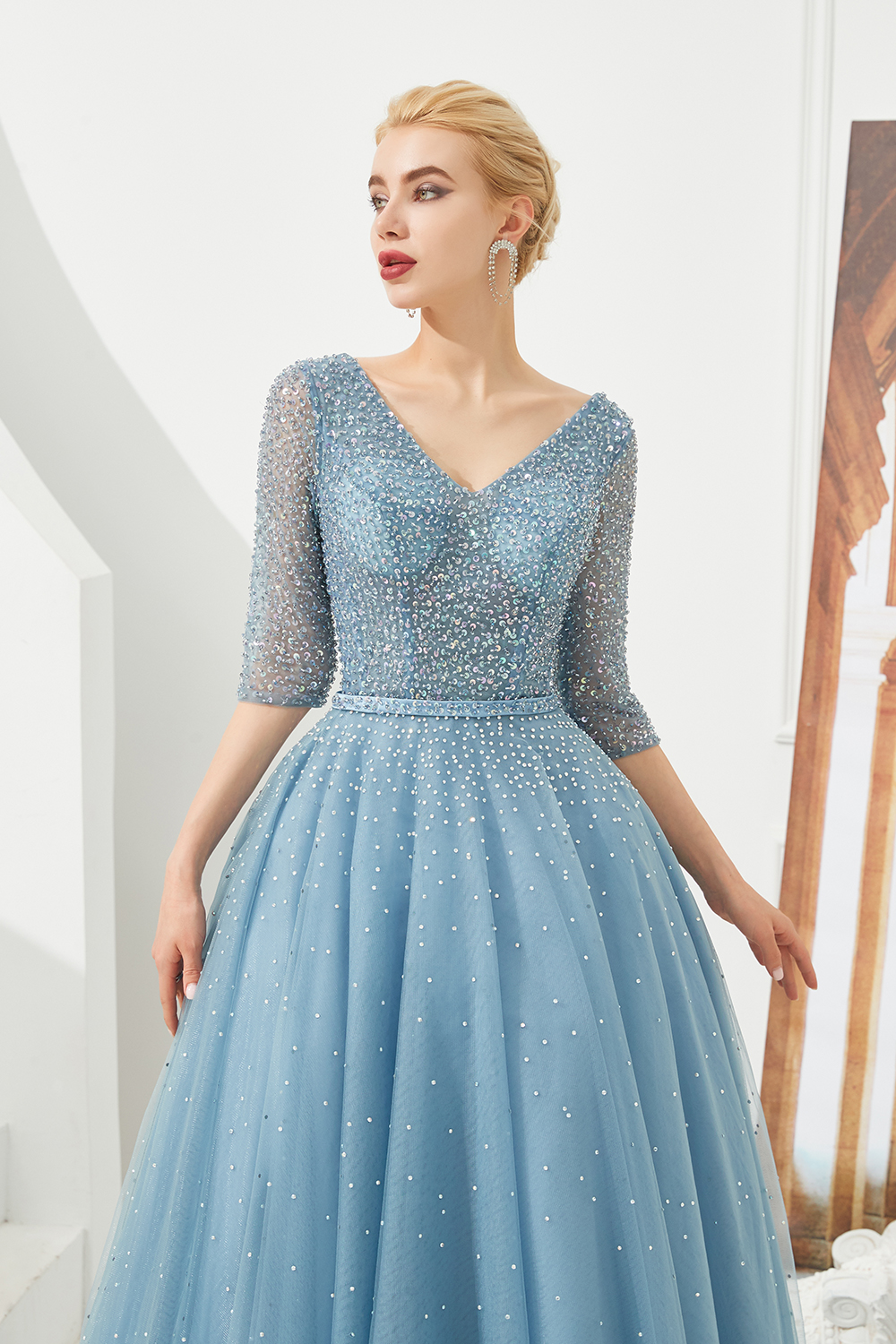 V-neck Half-Sleeves Sweep / Brush Train Tulle Formal Wear With Sequins 5