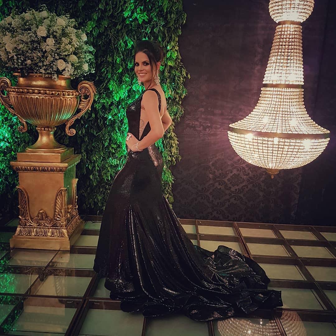 Mermaid Bateau Neck Sleeveless Court Train Evening Gown With Sequins 4