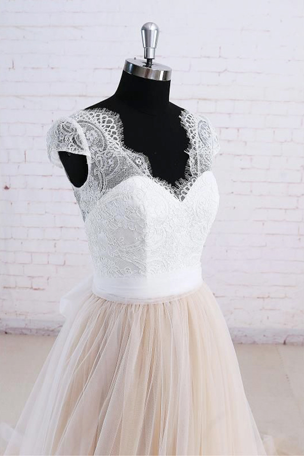 A-line V-neck Short Sleeves Court Train Tulle Wedding Gown With Ribbons 3