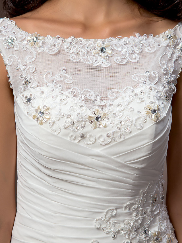 Column Bateau Neck Cap Sleeves Court Train Tulle Bridal Gown With Buttons 7