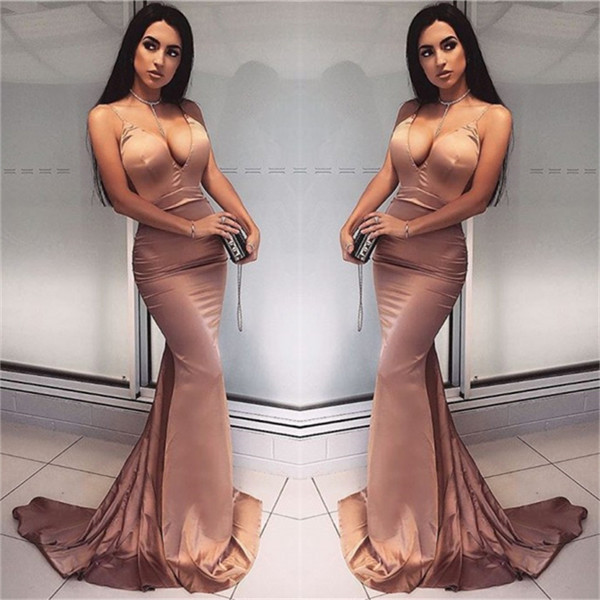 Mermaid V-neck Sleeveless Evening Dress With Sweep / Brush Train 2