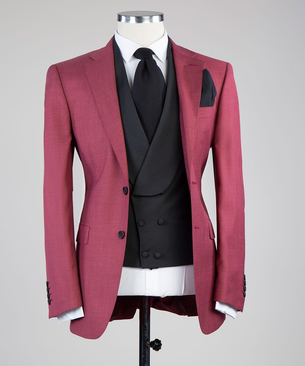 Rose Red Three Pieces Wedding Suit with Notched Lapel 2