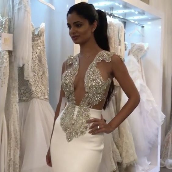 Column Scoop Neck Court Train Satin Evening Dress With Crystal 2