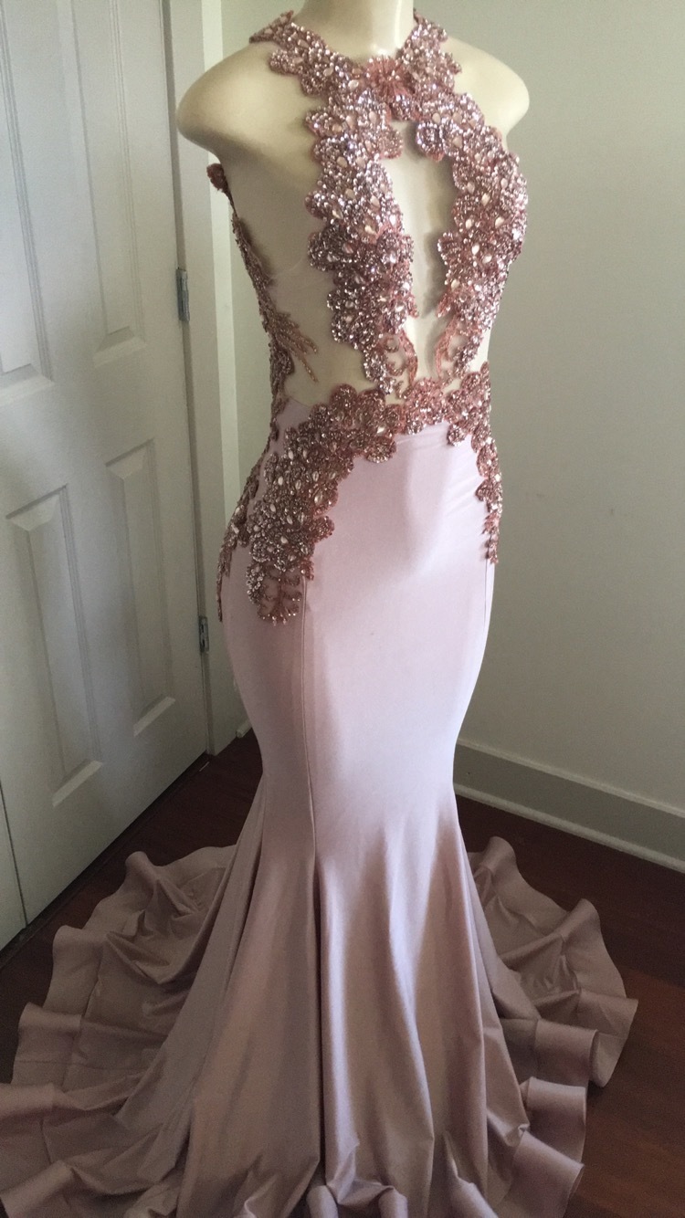 Mermaid Sleeveless Court Train Formal Dress With Appliques 2