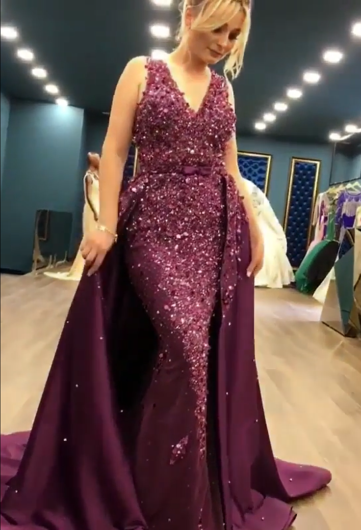 Mermaid V-neck Sleeveless Evening Dress With Appliques 2