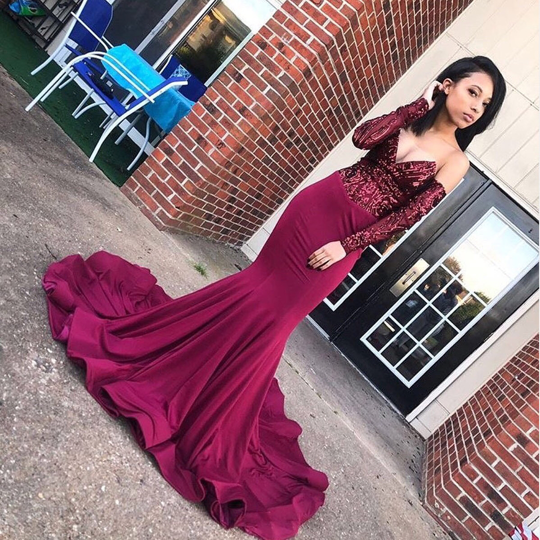 Mermaid V-neck Long Sleeves Sweep / Brush Train Satin Evening Dress With Appliques 2