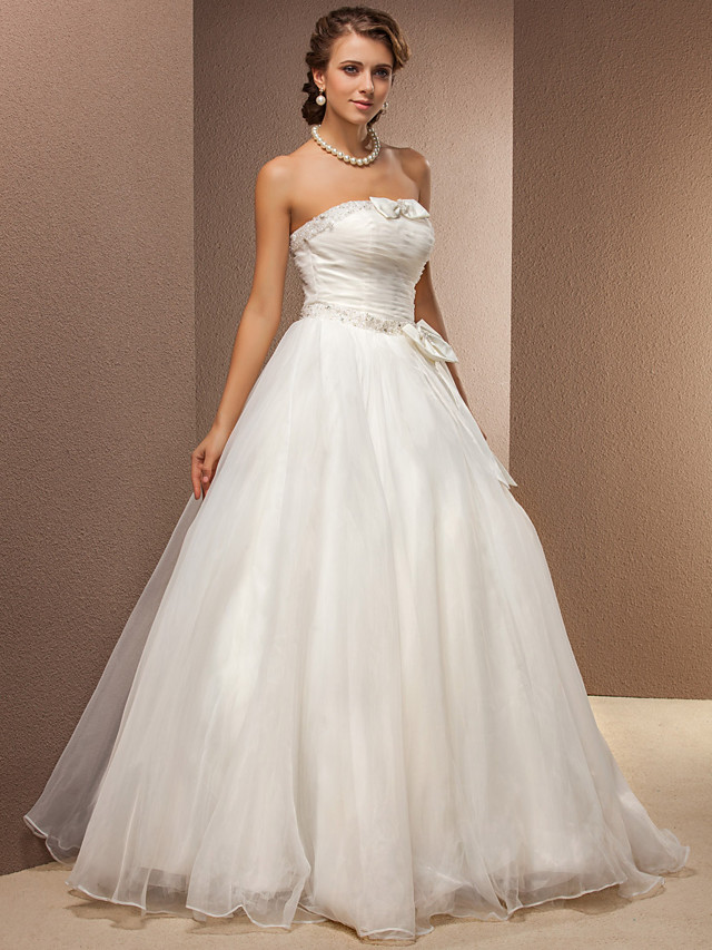 Ball Gown Strapless Sleeveless Floor-length Lace Bridal Attire With Lace 2