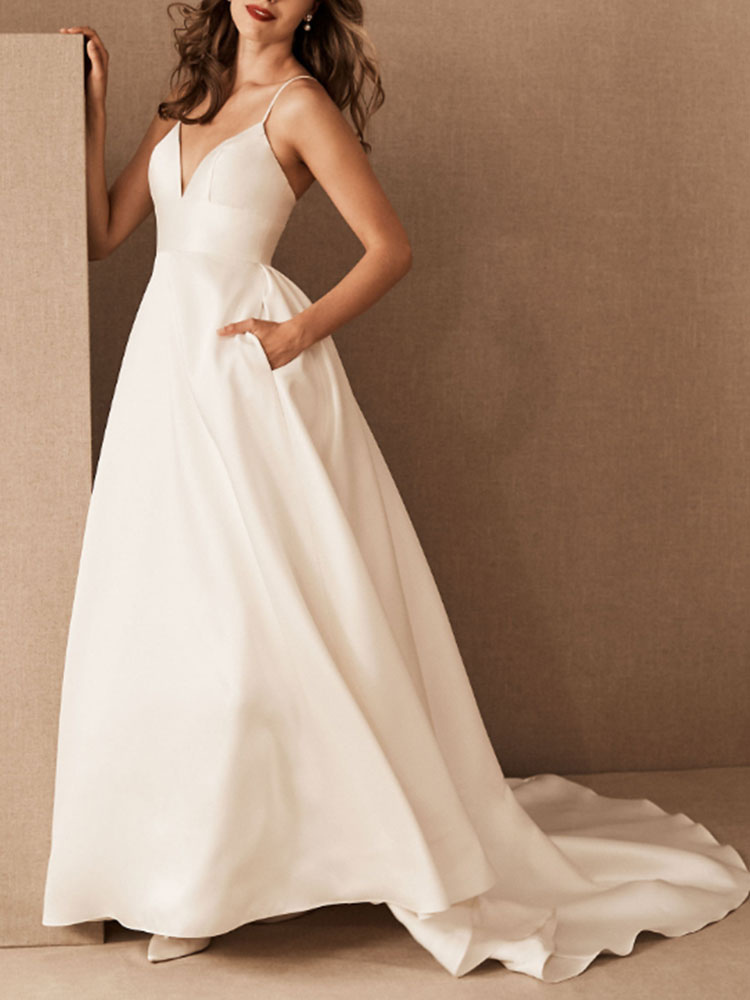 A-line V-neck Sleeveless Chapel Train Wedding Gown With Pockets 3