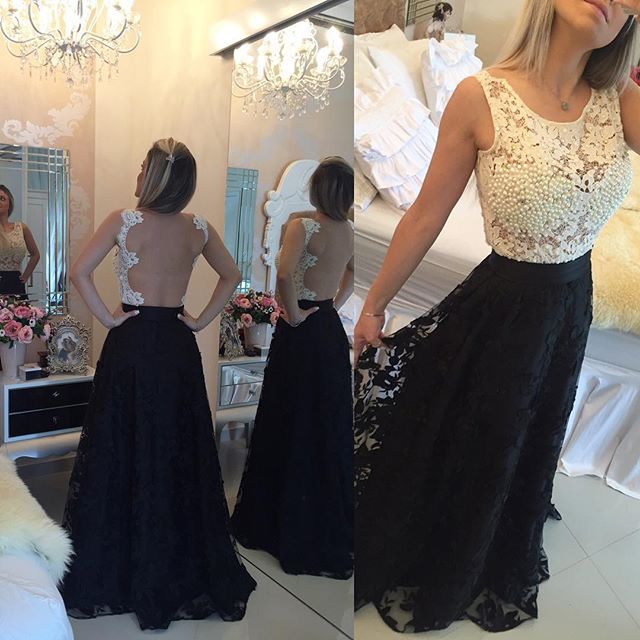 A-line Scoop Neck Sleeveless Floor-length Evening Gown With Lace 3