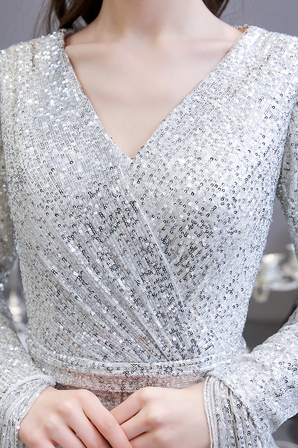 Mermaid V-neck Long Sleeves Sweep / Brush Train Tulle Formal Dress With Sequins 13