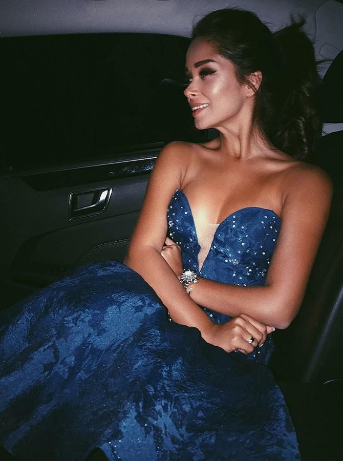 A-line Sweetheart Neck Sleeveless Mini Homecoming Dress With Beading 2