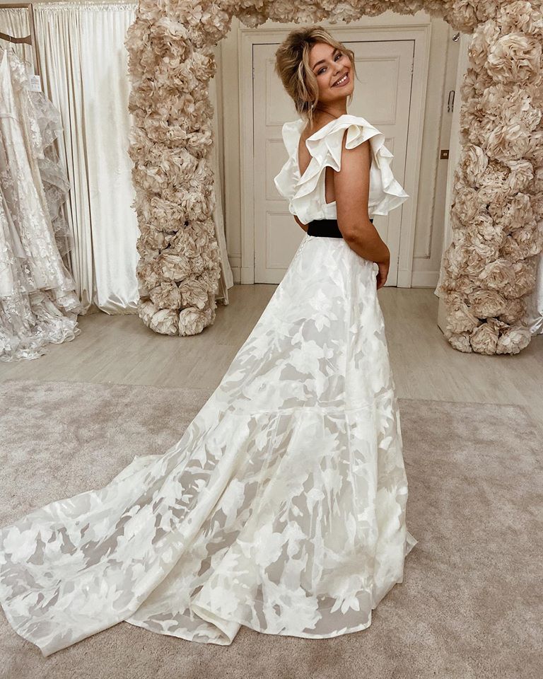 A-line Off-the-shoulder Sleeveless Sweep / Brush Train Lace Bridal Gown With Pearls 3