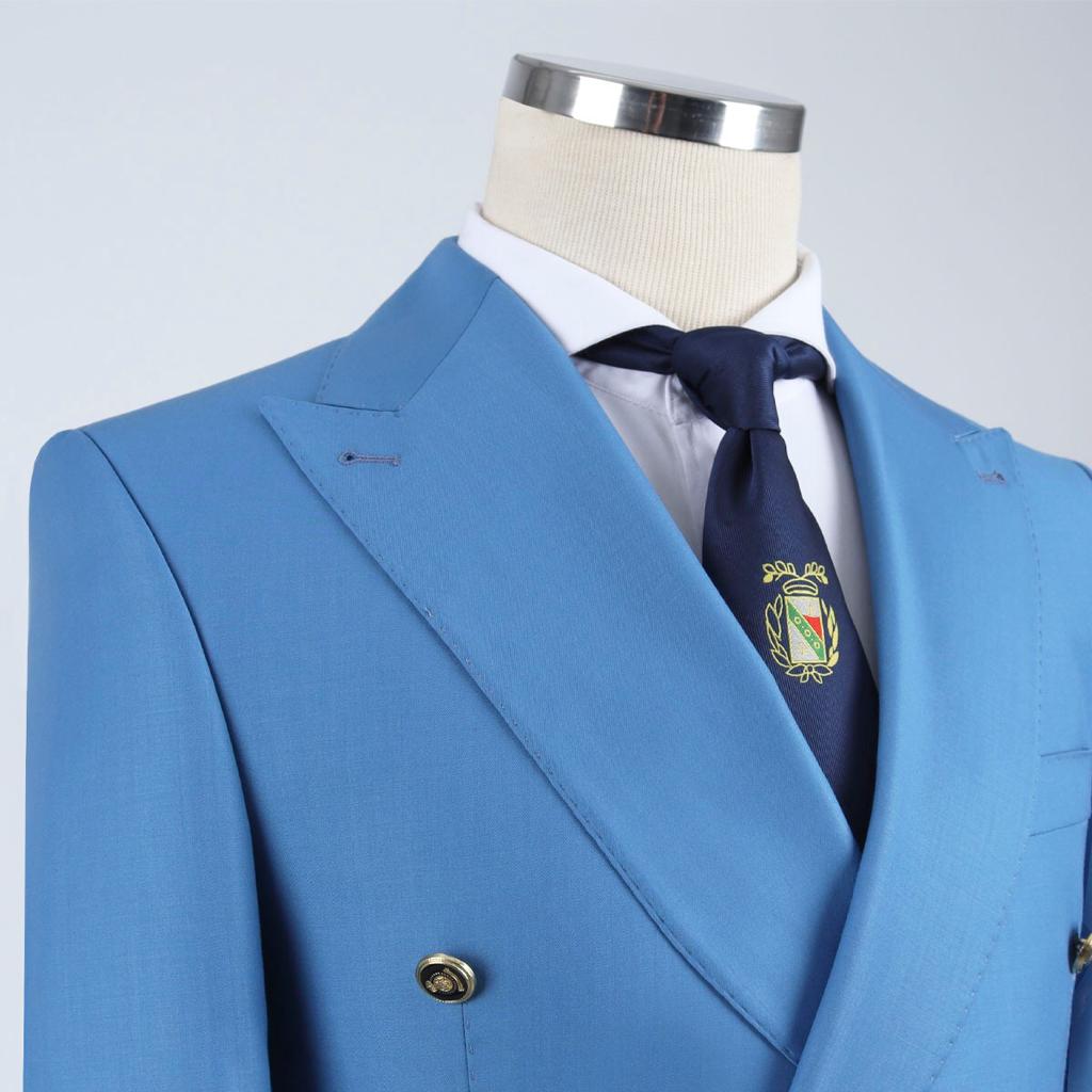 Blue Double Breasted Peaked Lapel Business Suit 2
