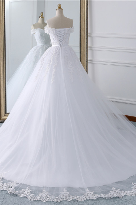 A-line Off-the-shoulder Bateau Neck Floor-length Tulle Wedding Dress With Lace 2