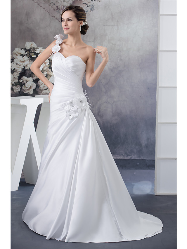 A-line One Shoulder Sleeveless Tulle Wedding Dress With Court Train 2