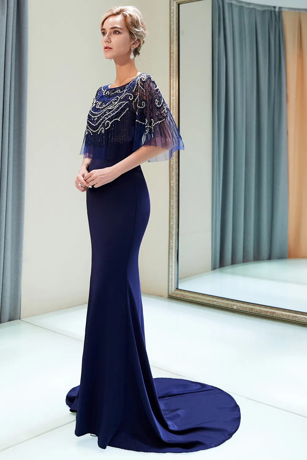 Mermaid Jewel Neck Sleeveless Court Train Stretch Satin Evening Dress With Beading 3