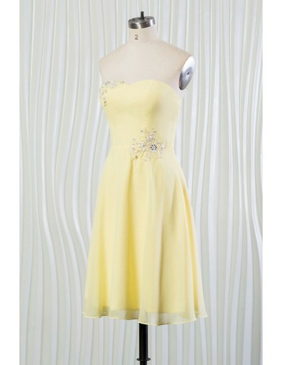 A-line Sweetheart Neck Sleeveless Mini Bridesmaid Dress 5