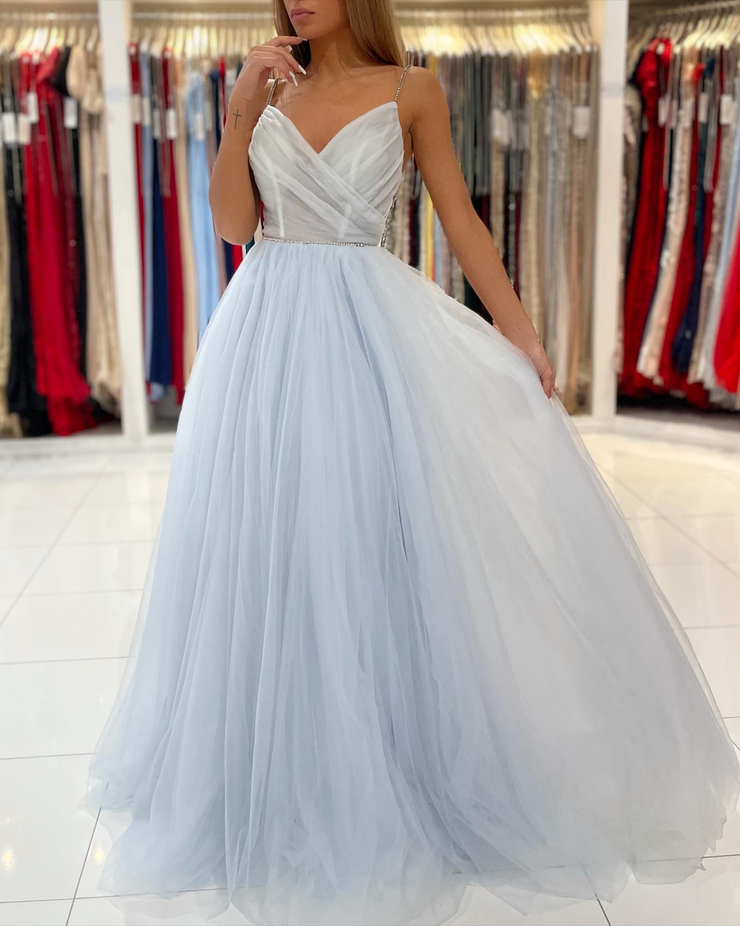 A-line Spaghetti Straps Sleeveless Floor-length Tulle Formal Dress With Ruffles 4