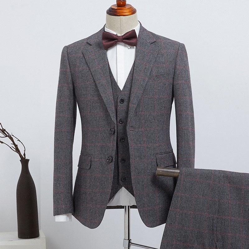 Gray Plaid Notched Lapel 2 Button Custom Suit For Business 2