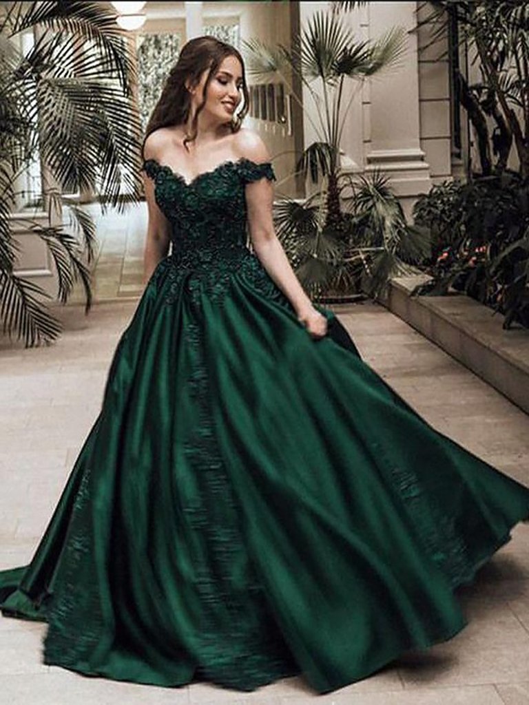 Ball Gown Off-the-shoulder Sleeveless Sweep / Brush Train Evening Gown With Appliques 2
