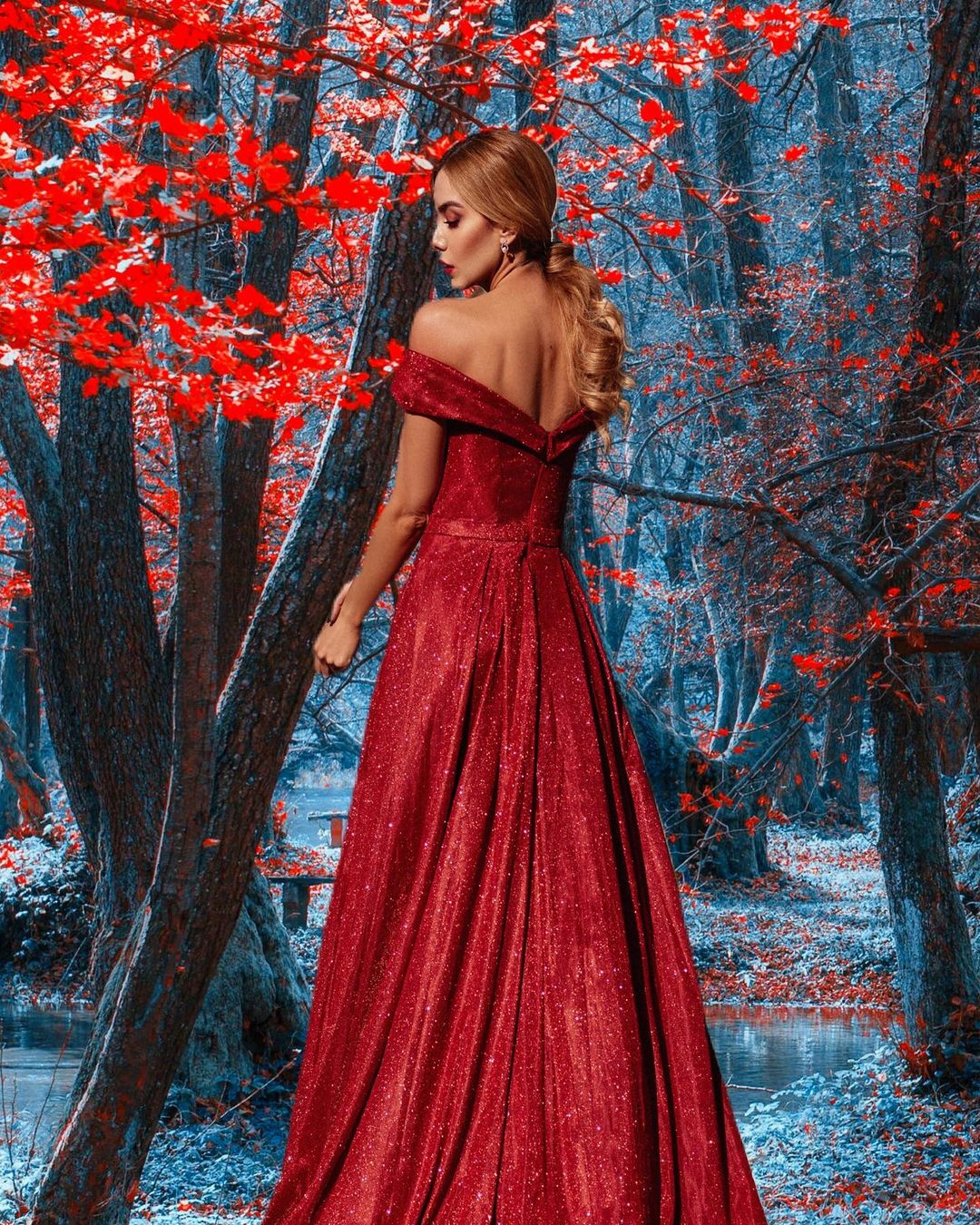 A-line Off-the-shoulder Sleeveless Floor-length Evening Gown With Ruffles 2