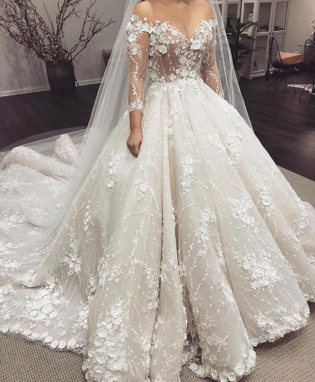Ball Gown Off-the-shoulder Sweep / Brush Train Wedding Gown With Appliques 2