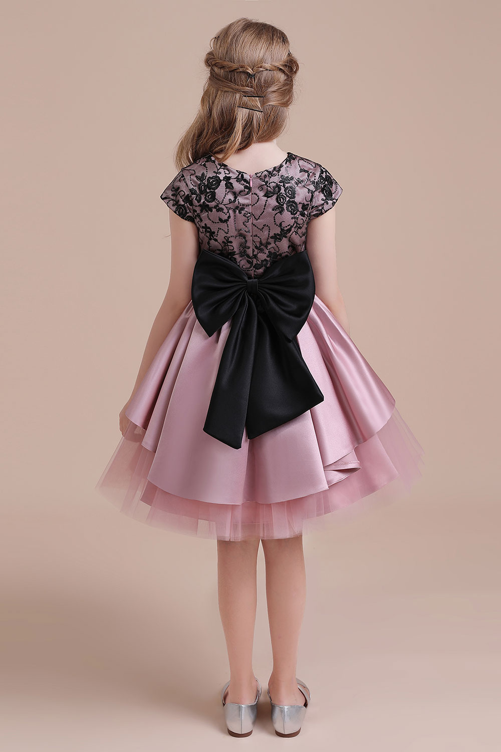 A-line Jewel Neck Short Sleeves Knee-length Satin Flower Girl Dress With Lace 2