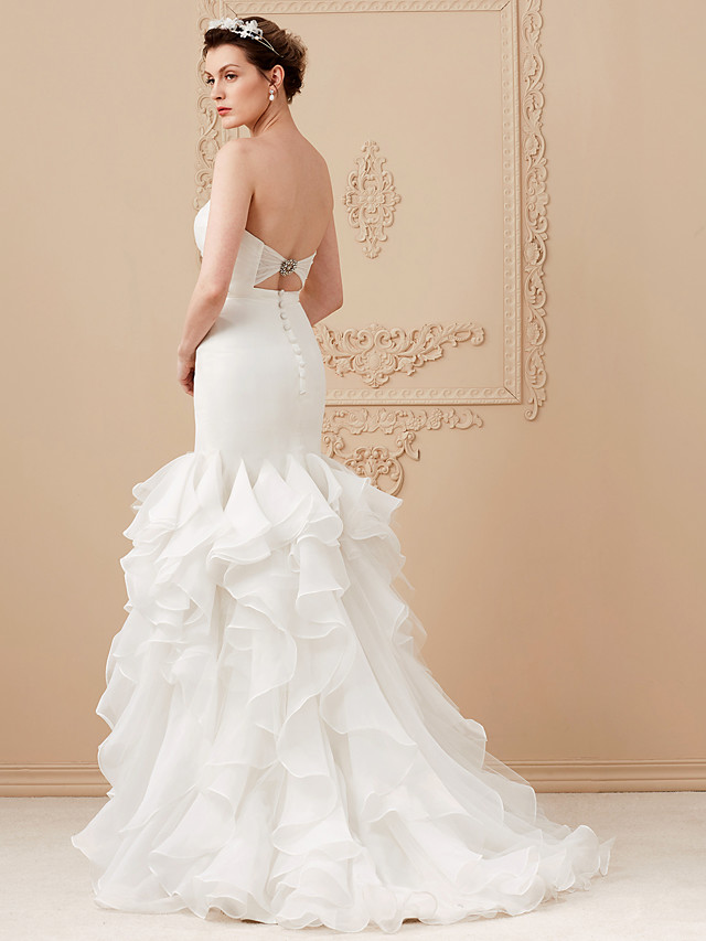Mermaid Sweetheart Neck Cap Sleeves Sweep / Brush Train Organza Bridal Dress With Buttons 7