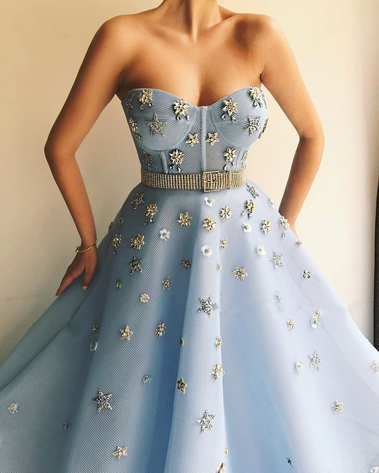 A-line Strapless Sweetheart Neck Sleeveless Floor-length Tulle Evening Dress With Beading 2