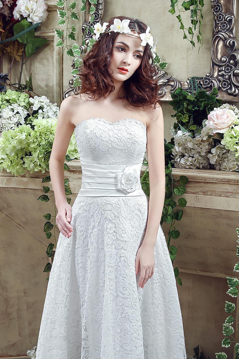 A-line High Neck Sleeveless Sweep / Brush Train Organza Wedding Gown With Beading 4