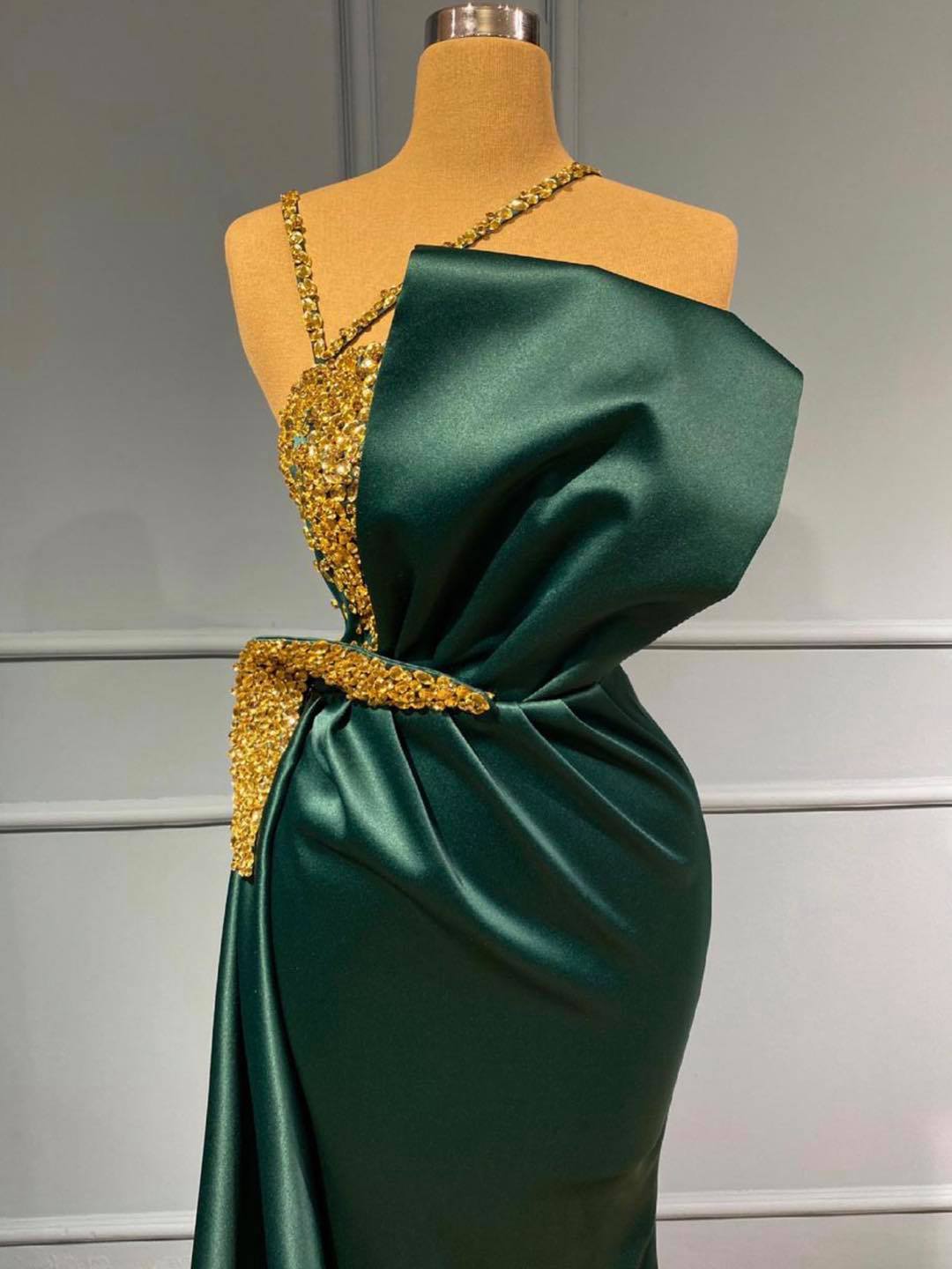 Mermaid Halter-neck Sleeveless Floor-length Stretch Satin Evening Dress With Ruffles 2