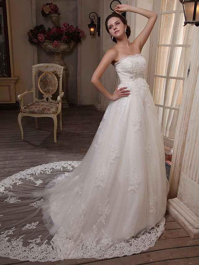 A-line Strapless Sleeveless Tulle Wedding Dress With Chapel Train 2