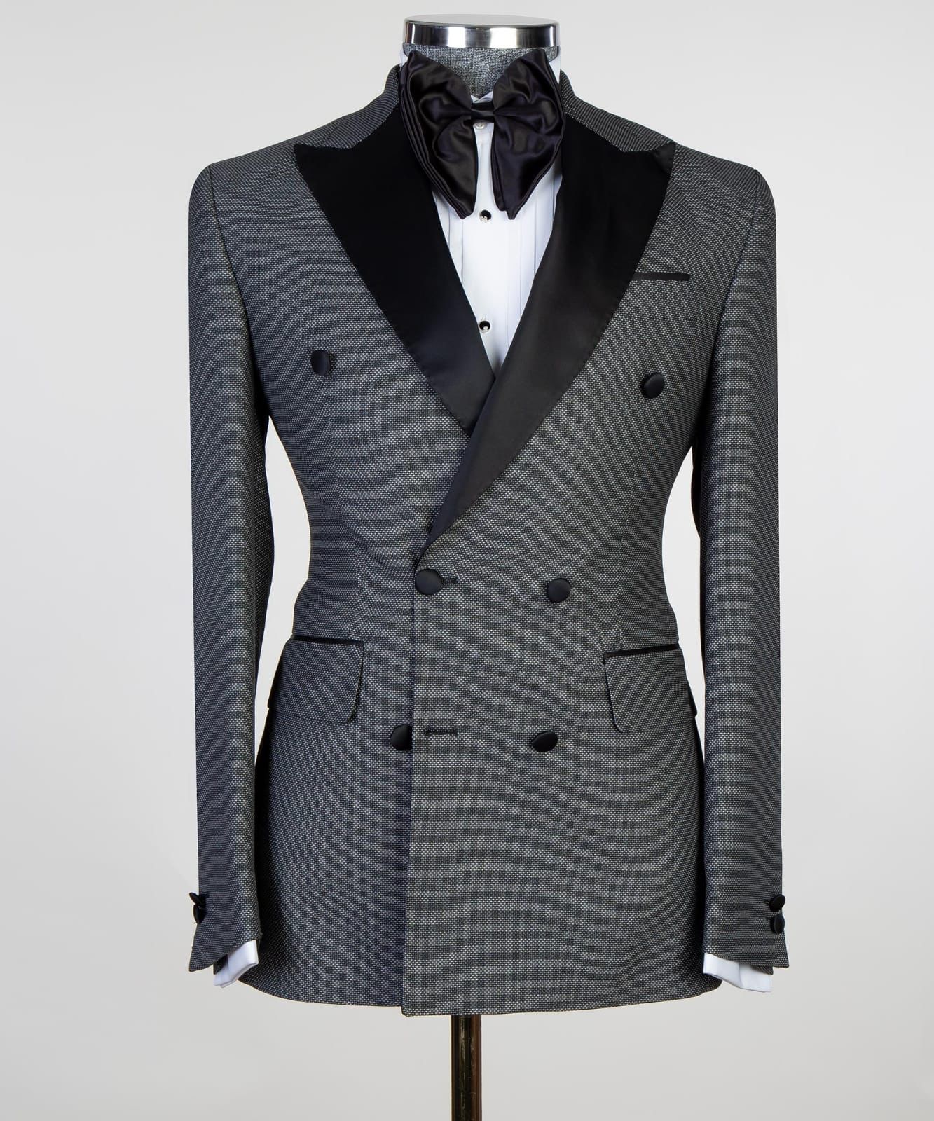 Dark Grey Double Breasted Peaked Lapel Men Suit 3