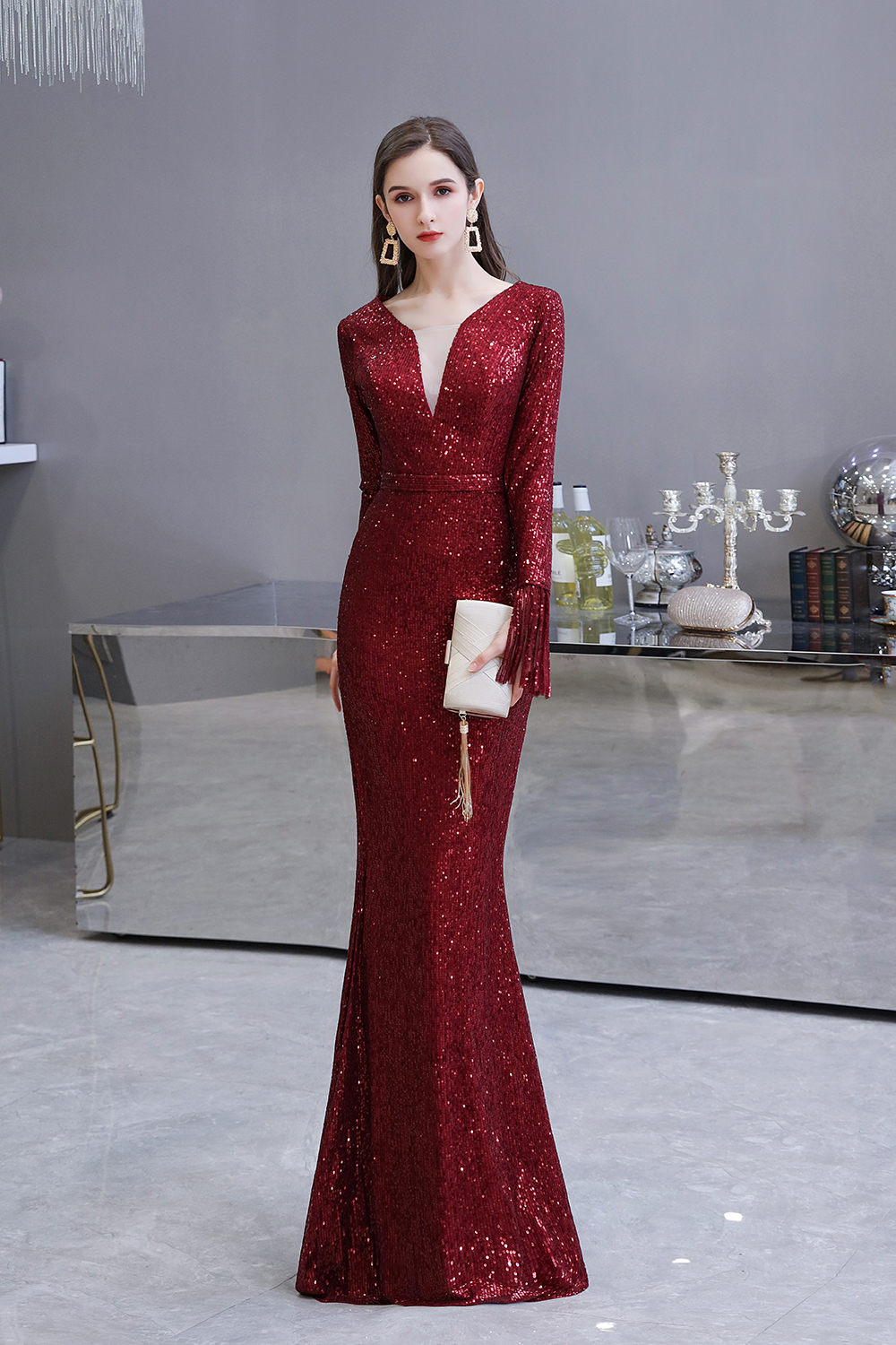 Mermaid V-neck Long Sleeves Sweep / Brush Train Tulle Formal Dress With Sequins 15